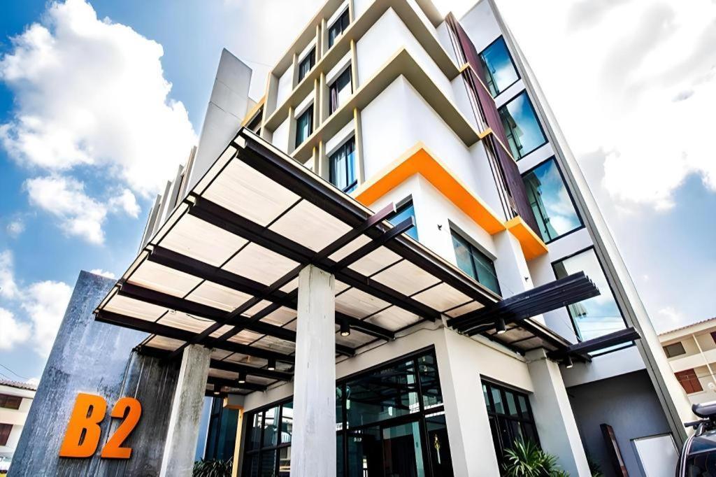 B2 Thippanate Boutique & Budget Hotel Csiangmaj Kültér fotó