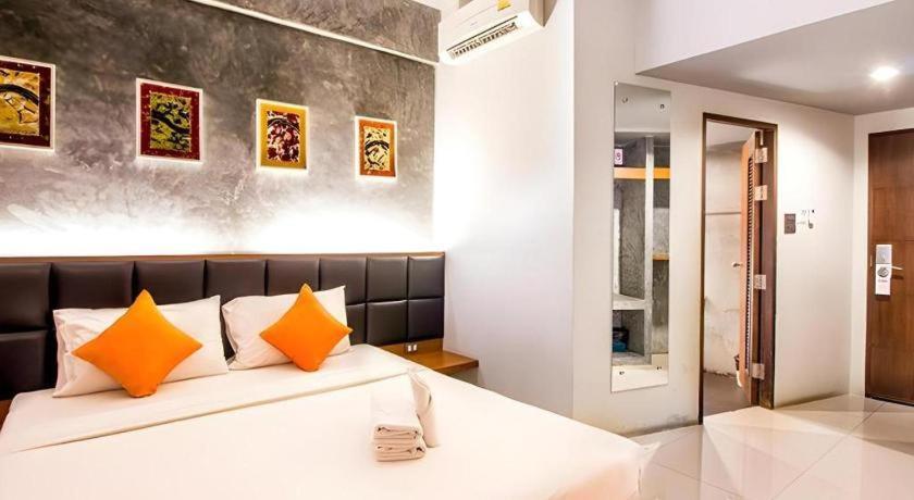 B2 Thippanate Boutique & Budget Hotel Csiangmaj Kültér fotó